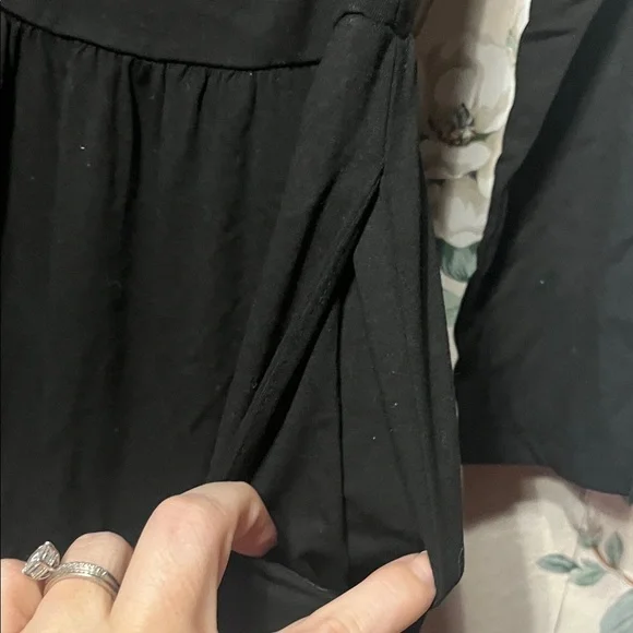 💁‍♀️WOMENS Classic Black Long-Sleeve Maxi Dress by ZESICA - Picture 4 of 9